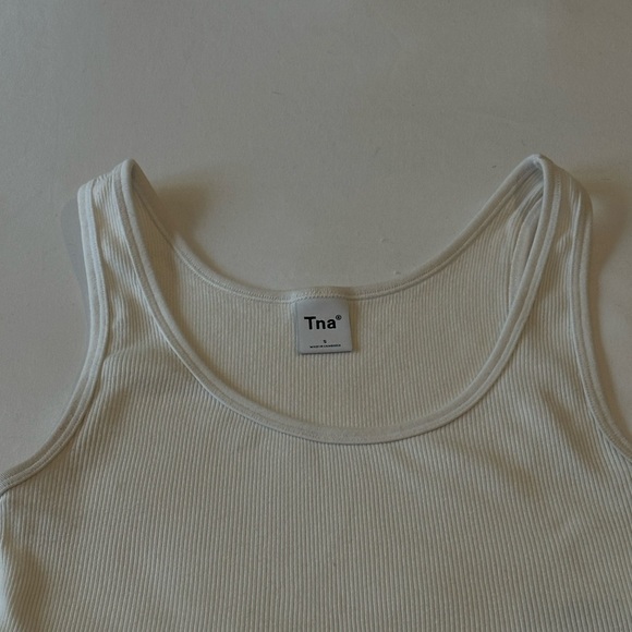TNA White Ribbed Tank Top - Picture 2 of 4